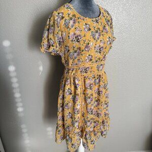 Miami Women's Large Short Sleeve Yellow Purple Floral Flower Dress